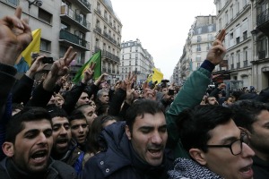 Des meurtres horribles à Paris pèsent lourd sur la politique turque